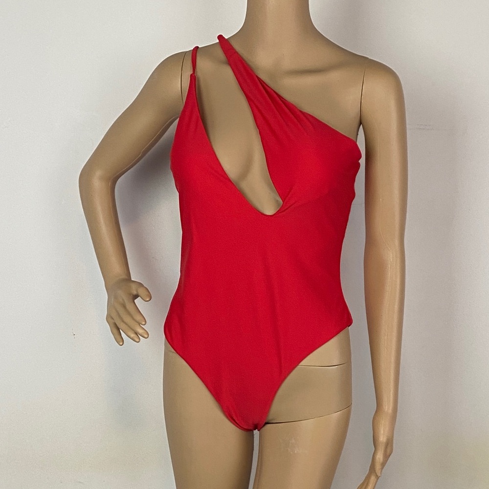 SHEIN Red One-Shoulder Deep V One-Piece Swimsuit - Picture 4 of 6